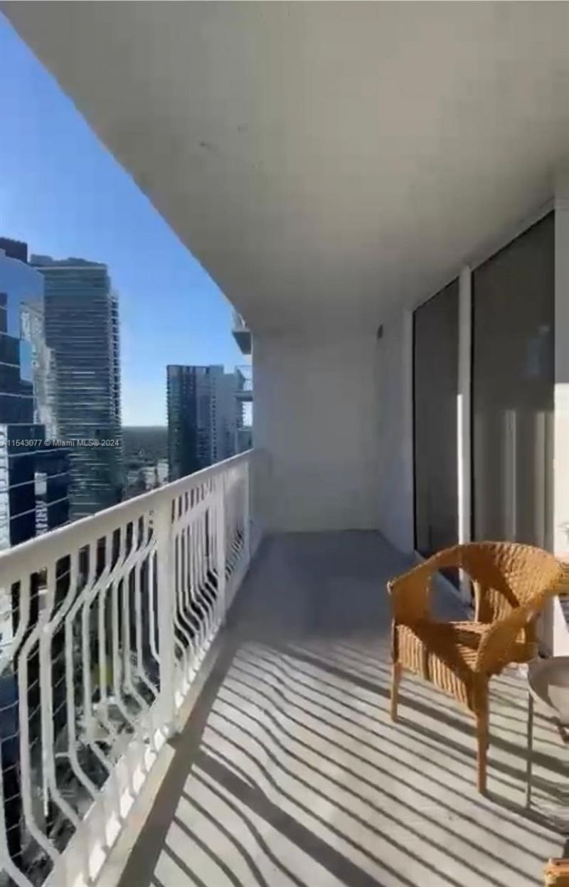 1200 Brickell Bay Dr, Unit 3119, Miami, FL 33131 Photo