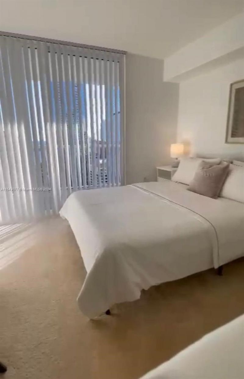 1200 Brickell Bay Dr, Unit 3119, Miami, FL 33131 Photo