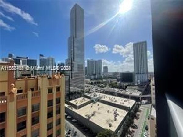 151 SE 1st St, Unit 1505, Miami, FL 33131