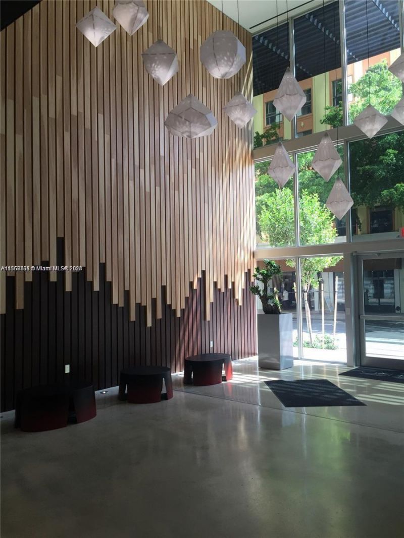 151 SE 1st St, Unit 1505, Miami, FL 33131 Photo