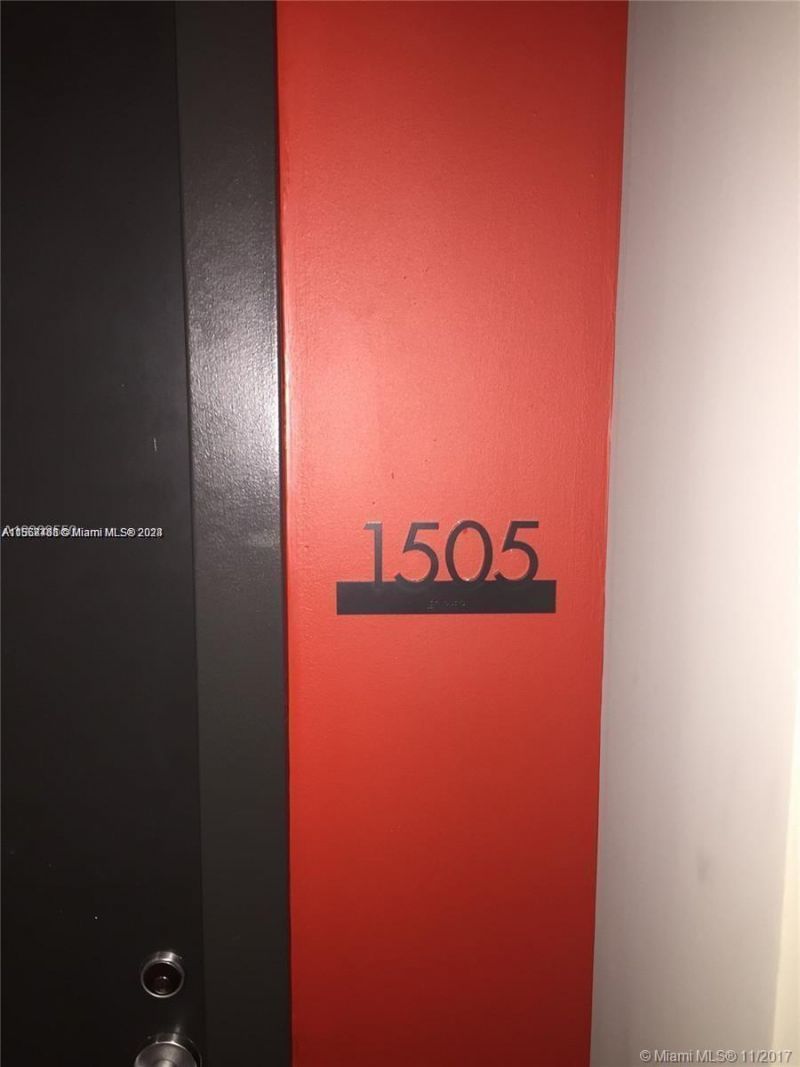 151 SE 1st St, Unit 1505, Miami, FL 33131 Photo
