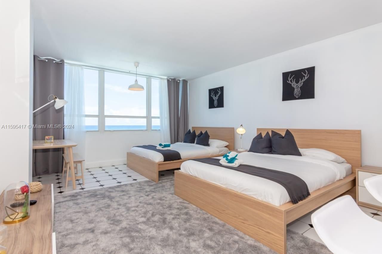 5445 Collins Ave, Unit 1135, Miami Beach, FL 33140 Photo