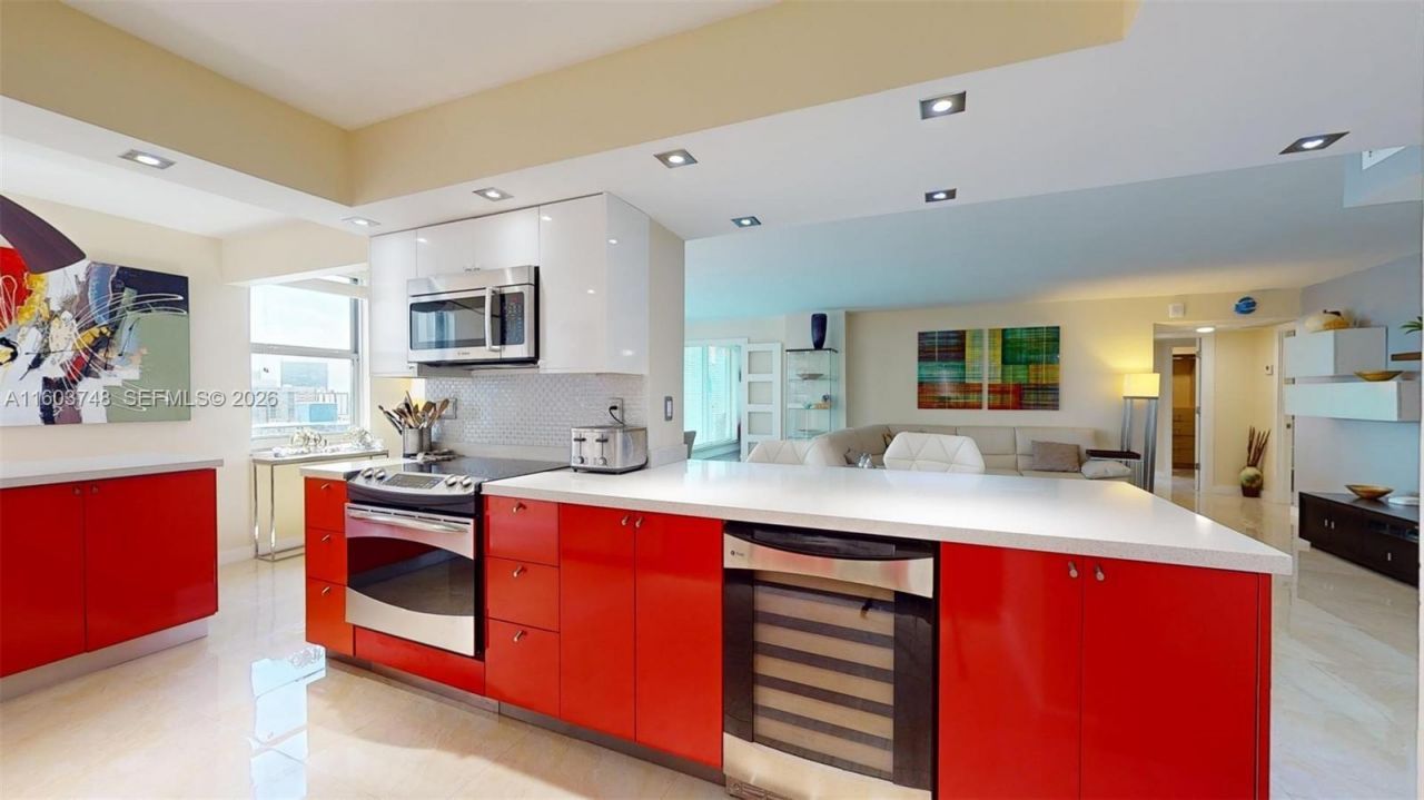 1912 S Ocean Dr, Unit 12C, Hallandale Beach, FL 33009 Photo