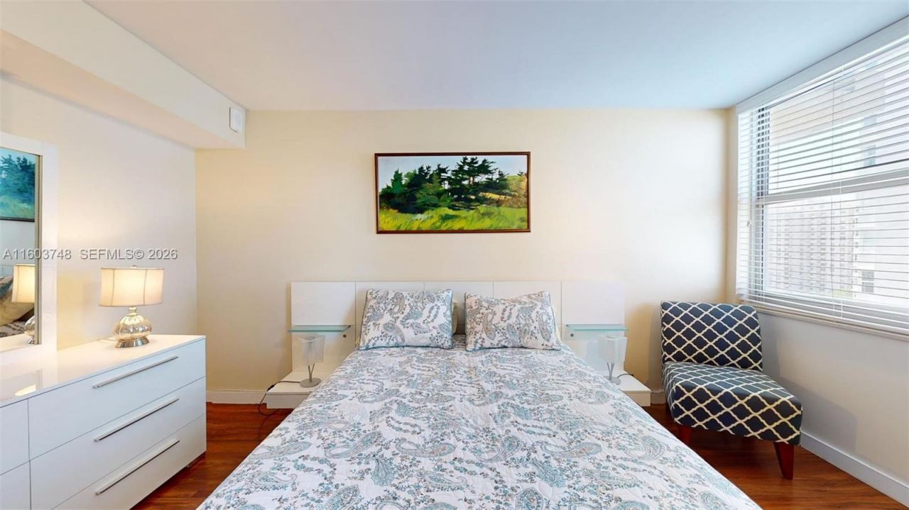 1912 S Ocean Dr, Unit 12C, Hallandale Beach, FL 33009 Photo