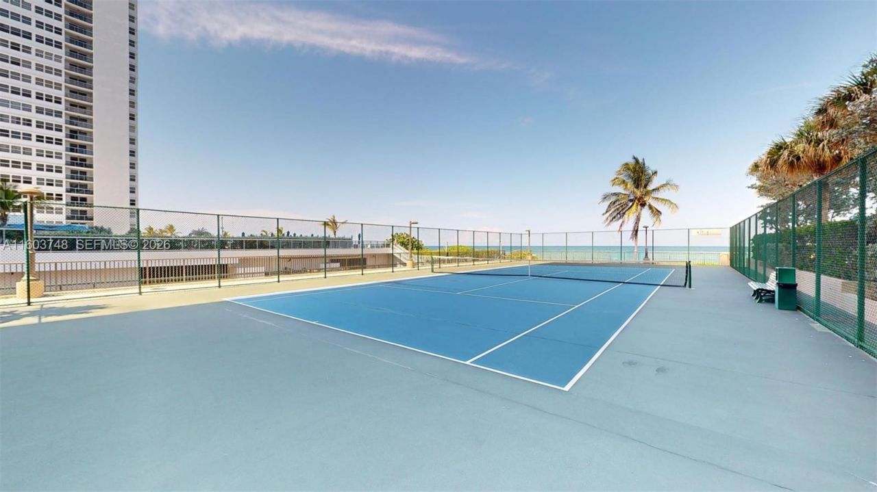 1912 S Ocean Dr, Unit 12C, Hallandale Beach, FL 33009 Photo