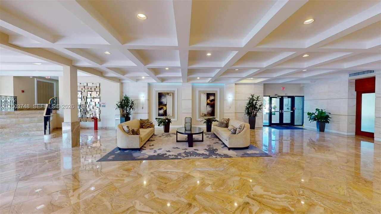 1912 S Ocean Dr, Unit 12C, Hallandale Beach, FL 33009 Photo