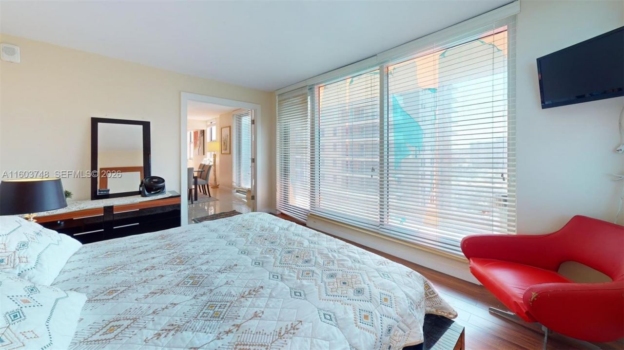 1912 S Ocean Dr, Unit 12C, Hallandale Beach, FL 33009 Photo