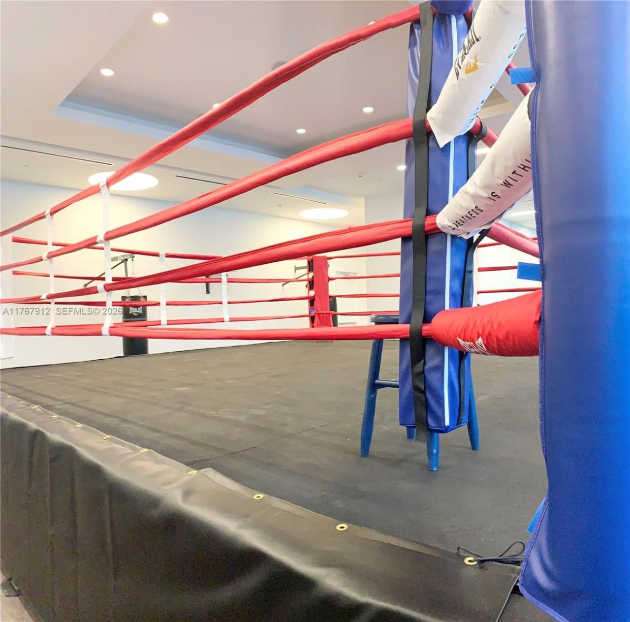 851 NE 1st Ave, Unit 3905, Miami, FL 33132 Photo