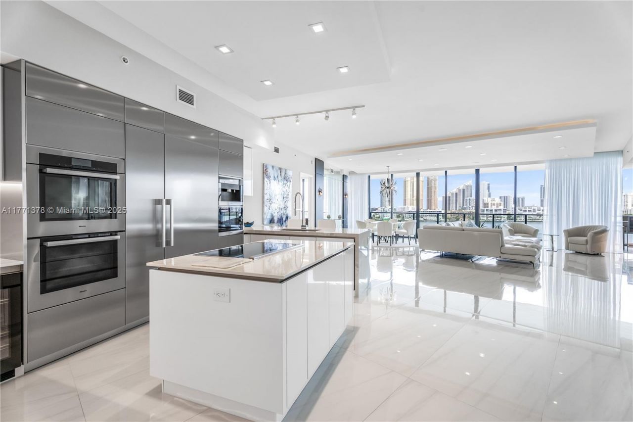 5000 Island Estates Dr, Unit 704, Aventura, FL 33160 Photo