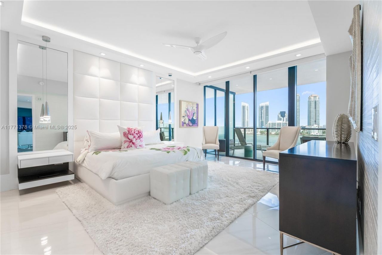 5000 Island Estates Dr, Unit 704, Aventura, FL 33160 Photo