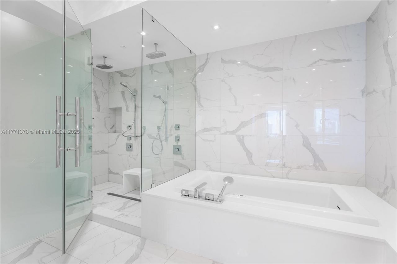 5000 Island Estates Dr, Unit 704, Aventura, FL 33160 Photo