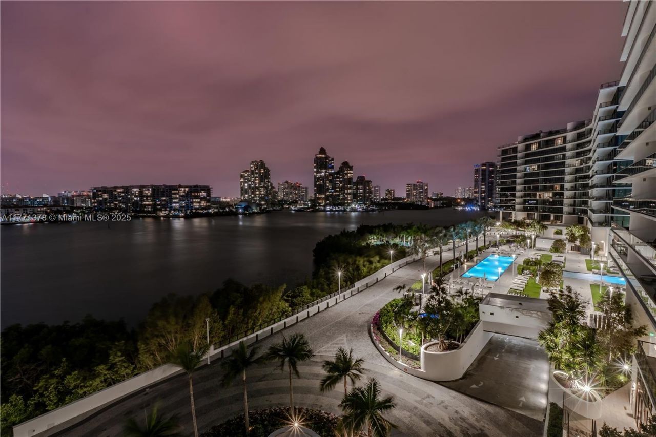 5000 Island Estates Dr, Unit 704, Aventura, FL 33160 Photo