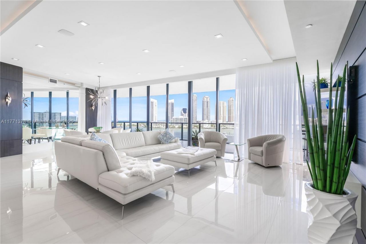 5000 Island Estates Dr, Unit 704, Aventura, FL 33160 Photo