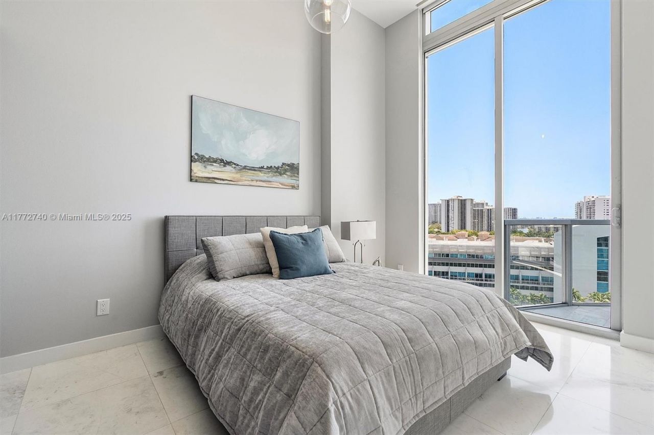 3029 NE 188th St, Unit 1117, Aventura, FL 33180 Photo