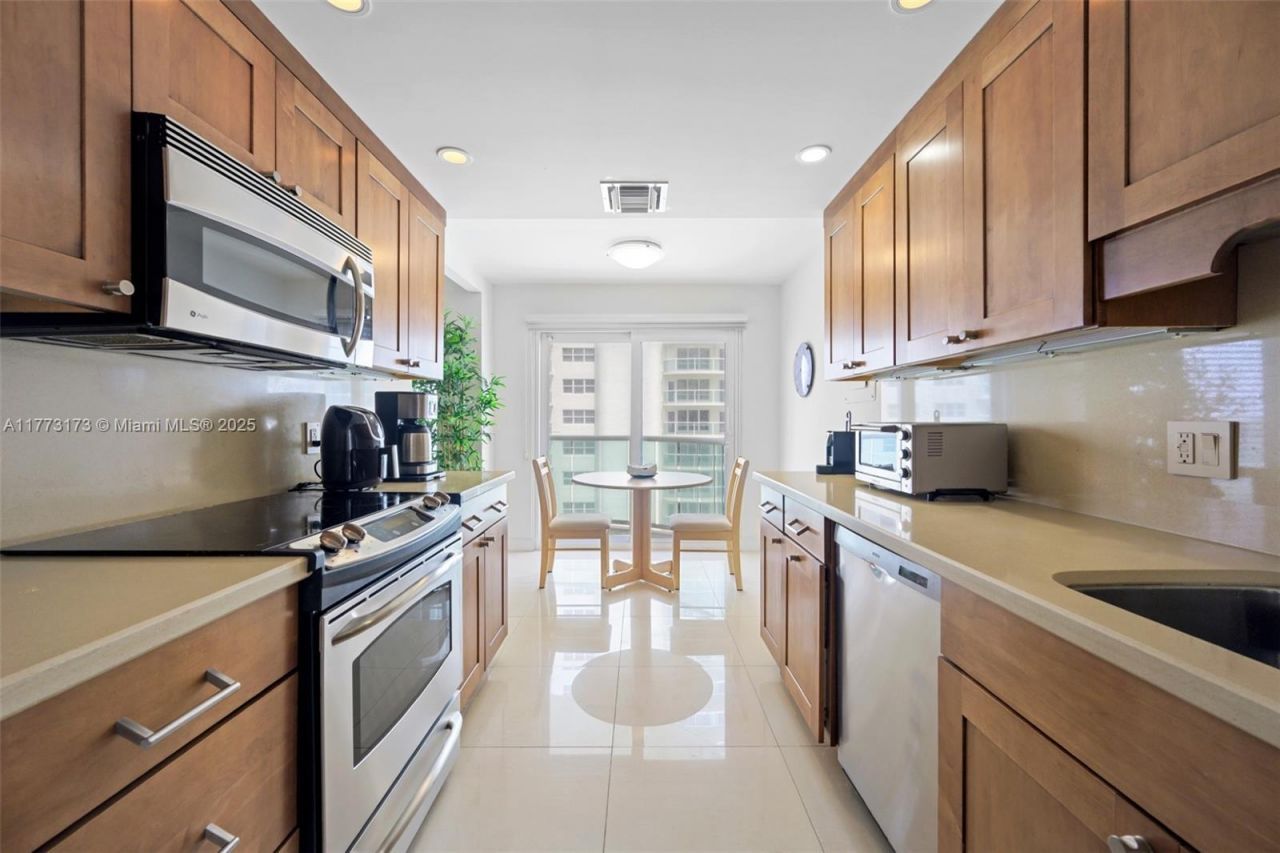 3400 Galt Ocean Dr, Unit 1105S, Fort Lauderdale, FL 33308 Photo