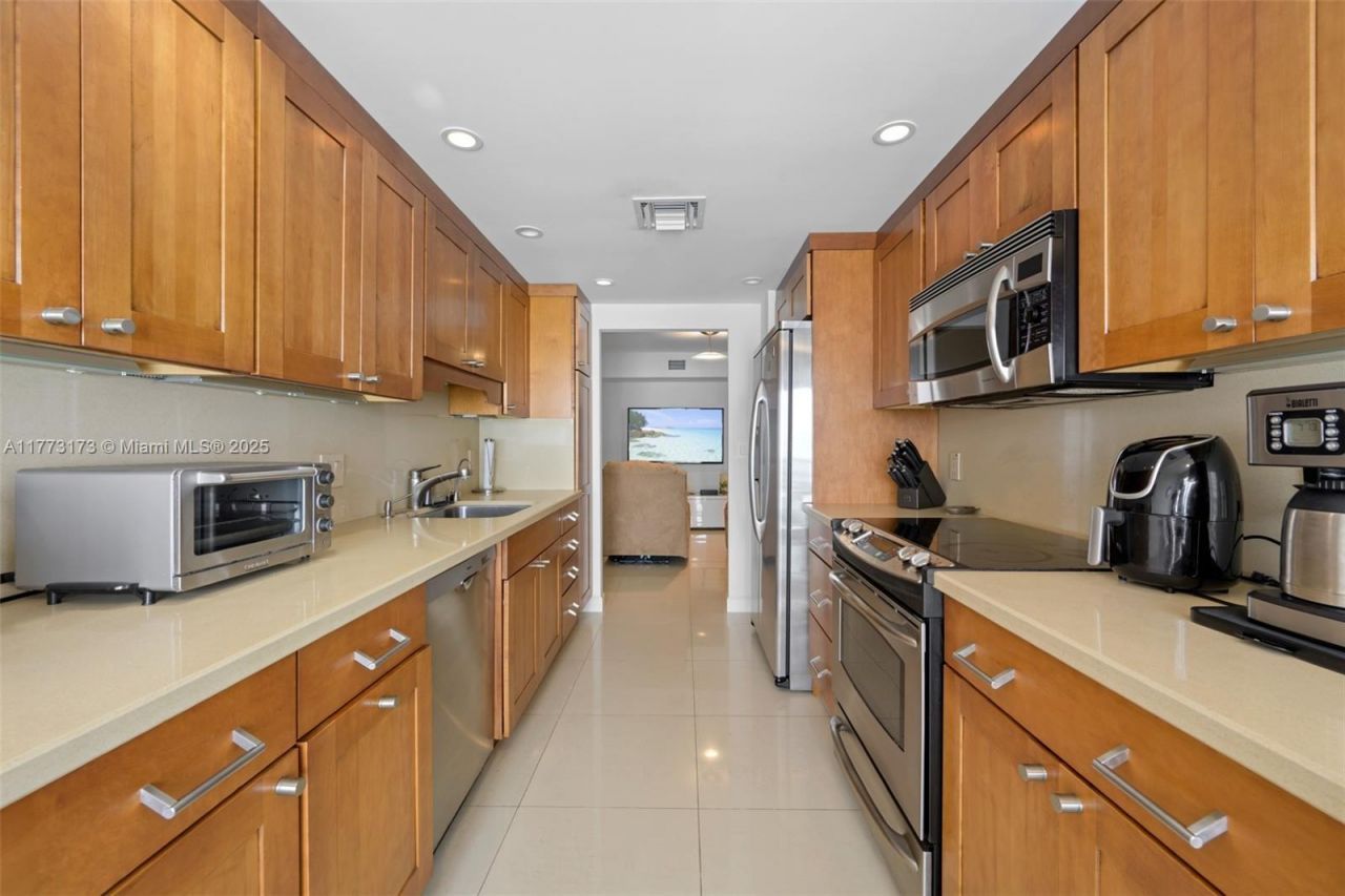 3400 Galt Ocean Dr, Unit 1105S, Fort Lauderdale, FL 33308 Photo