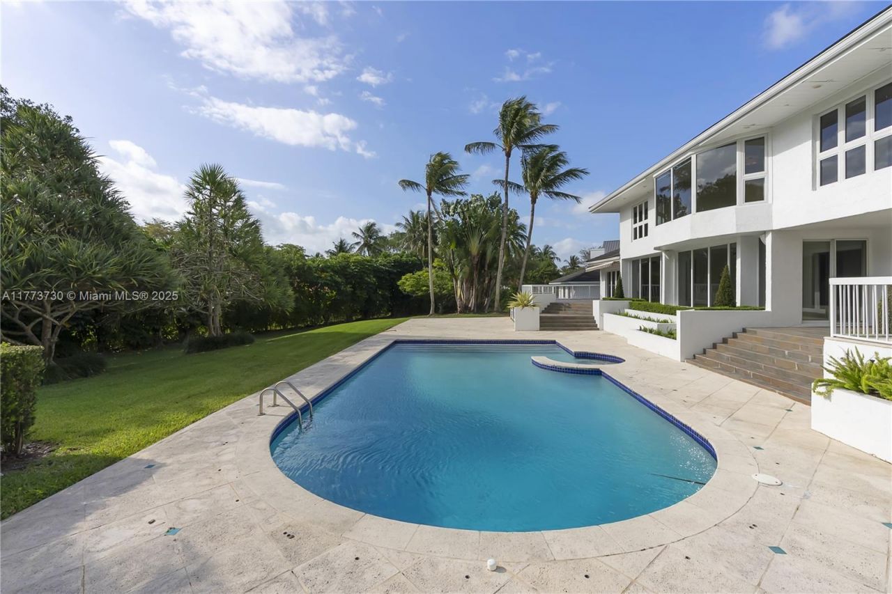 413 Santurce Ave, Coral Gables, FL 33143 Photo