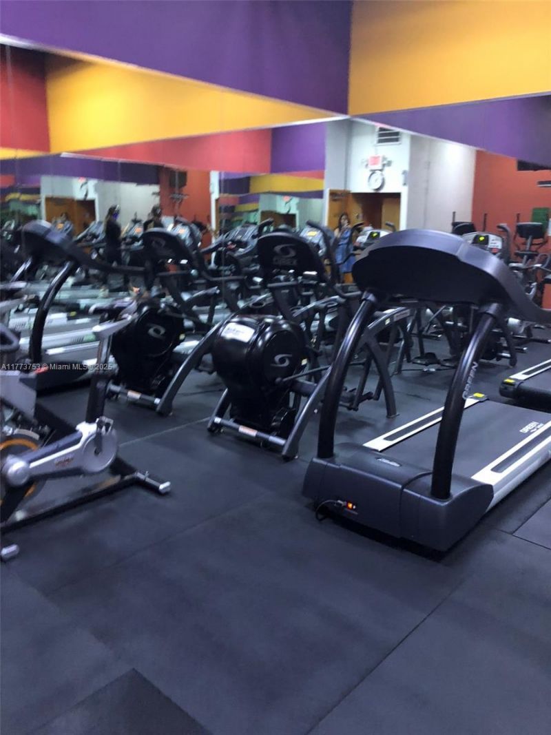 800 West Ave, Unit 336, Miami Beach, FL 33139 Photo