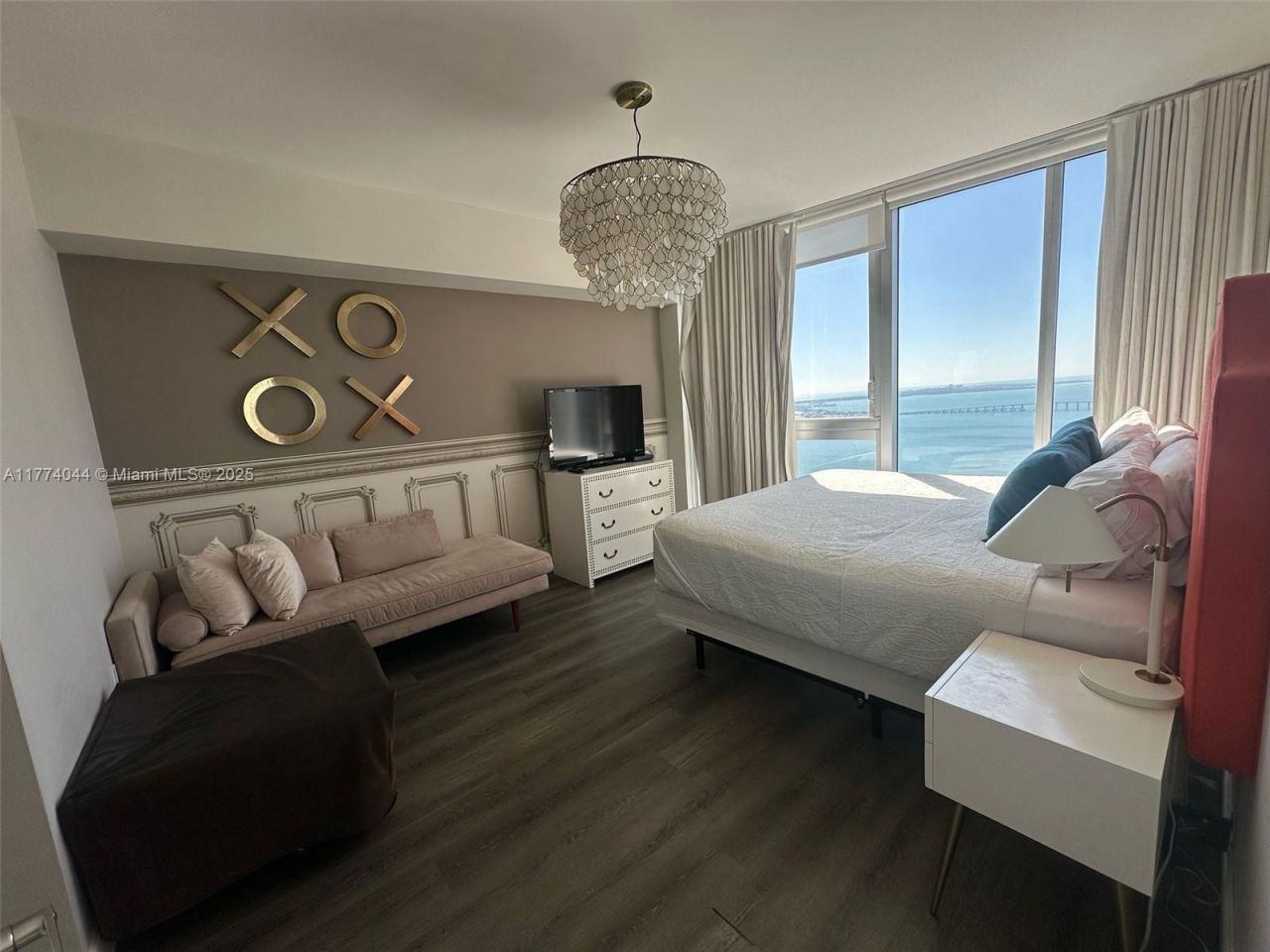 485 Brickell Ave, Unit 4408, Miami, FL 33131 Photo