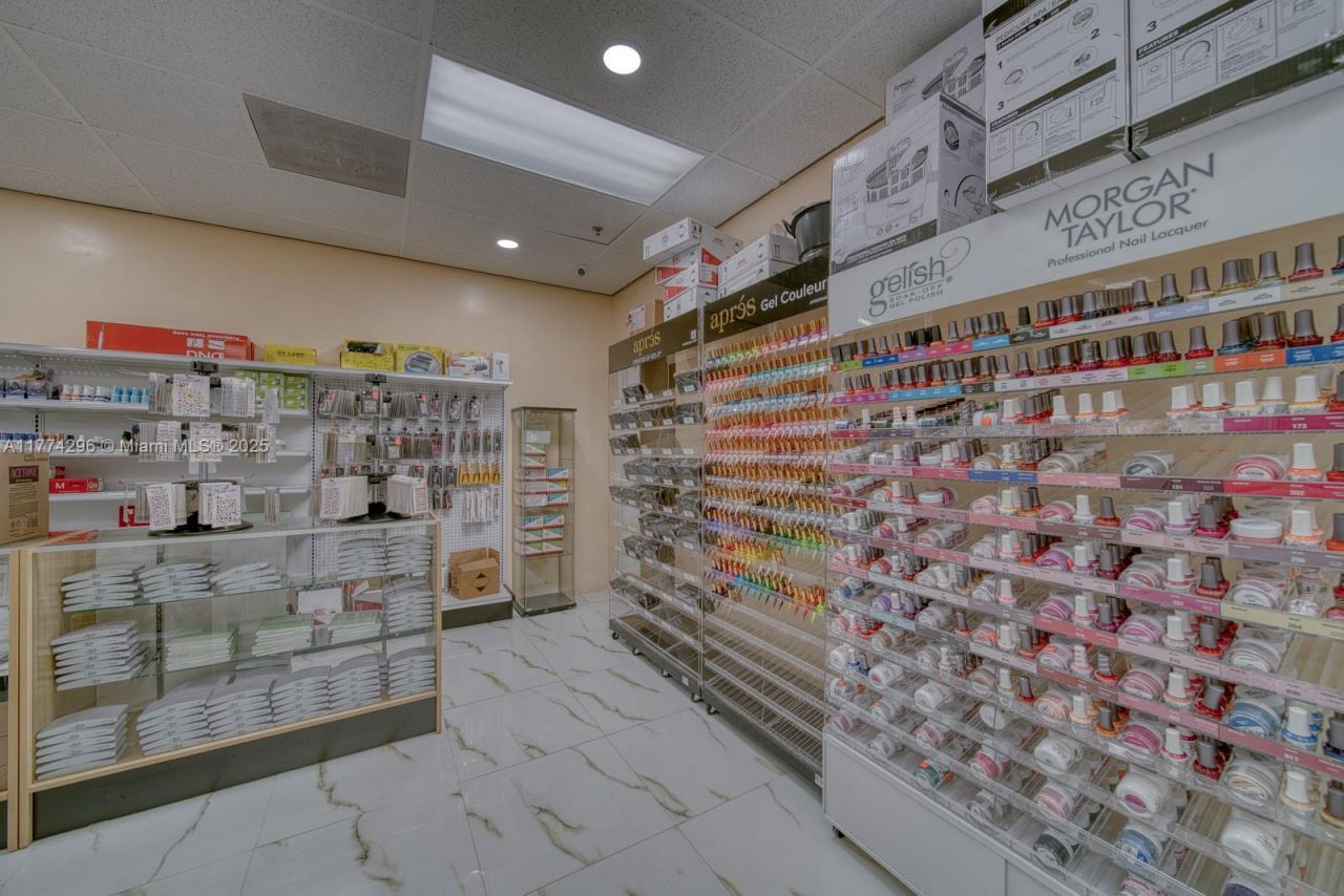 Nails Supply For Sale In Cutler Bay, Cutler Bay, FL 33157 Photo