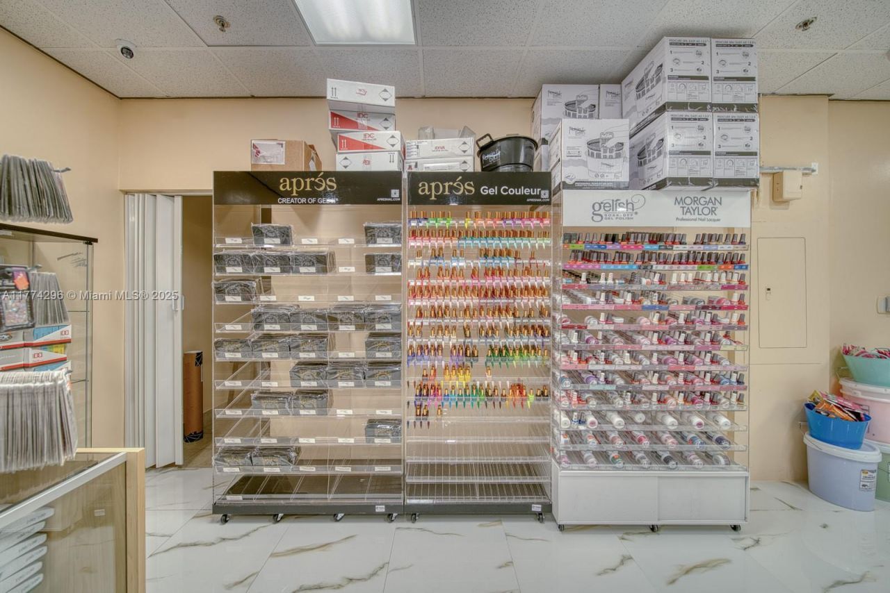 Nails Supply For Sale In Cutler Bay, Cutler Bay, FL 33157 Photo