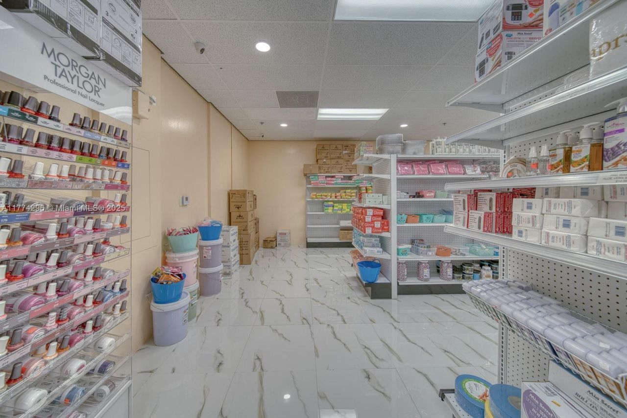 Nails Supply For Sale In Cutler Bay, Cutler Bay, FL 33157 Photo