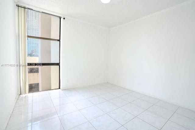 17021 N Bay Rd, Unit 414, Sunny Isles Beach, FL 33160 Photo