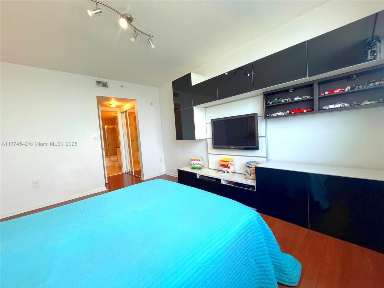 1625 Kennedy Cswy, Unit 603F, North Bay Village, FL 33141 Photo