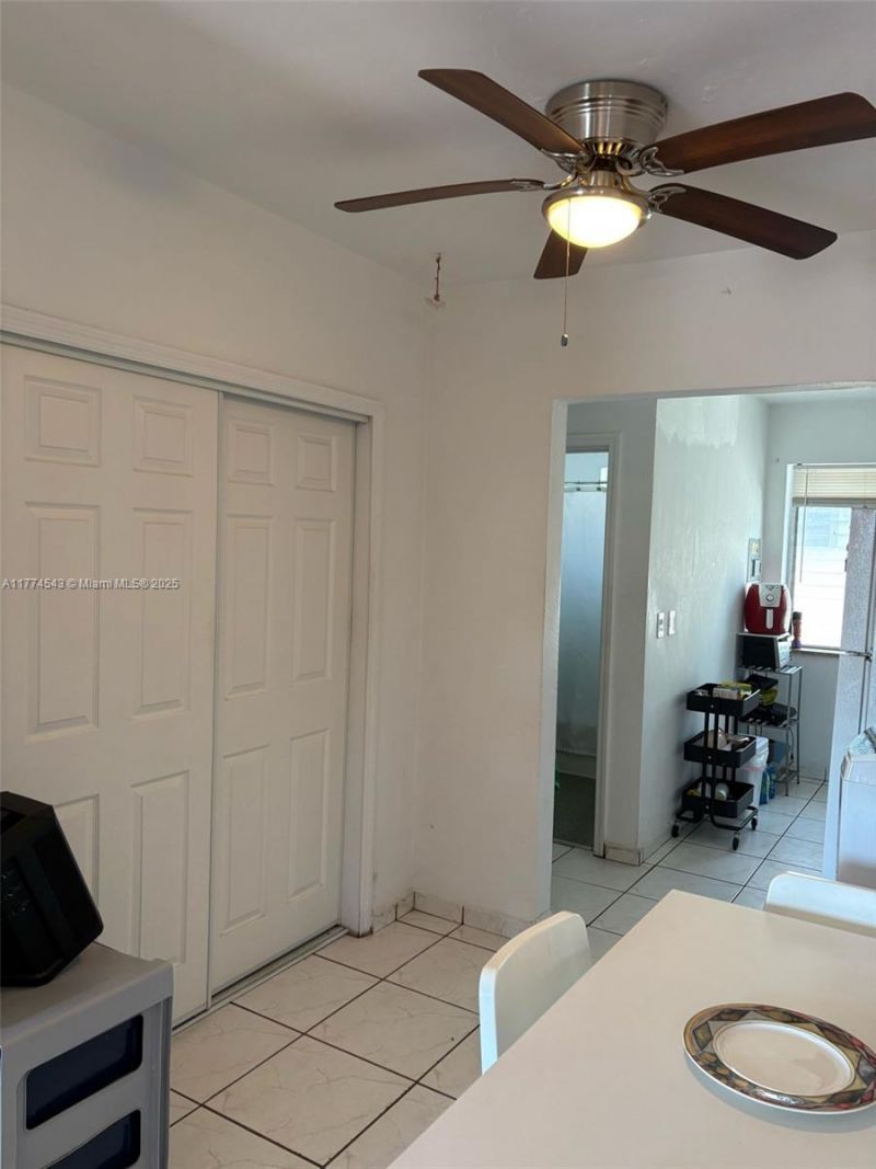 7300 Harding Ave, Miami Beach, FL 33141 Photo