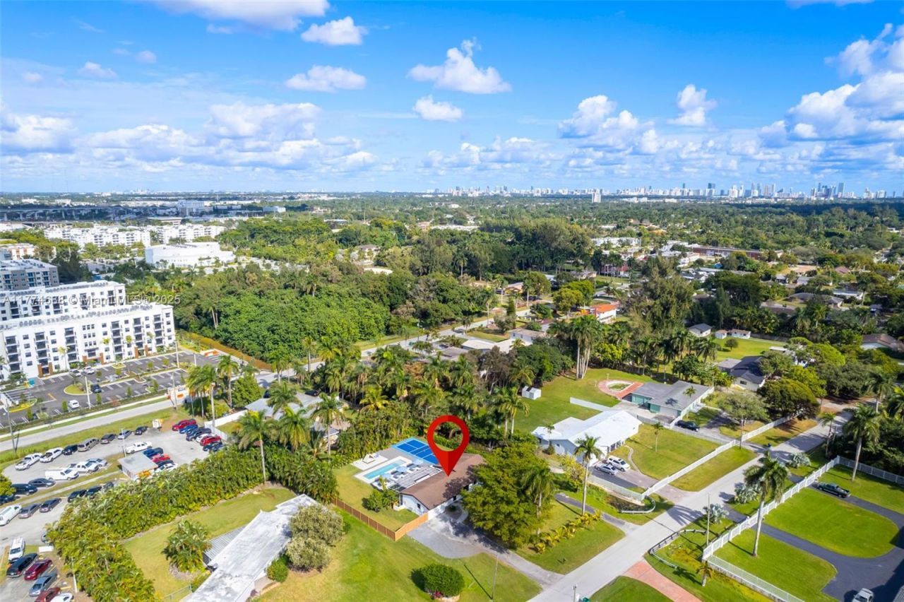 535 N Biscayne River Dr, Unit 1, Miami, FL 33169 Photo