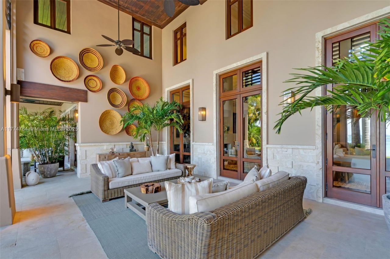 9 Harbor Pt, Key Biscayne, FL 33149 Photo