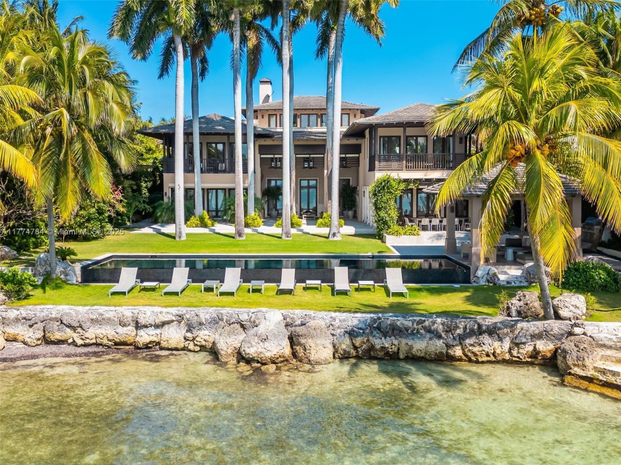 9 Harbor Pt, Key Biscayne, FL 33149 Photo