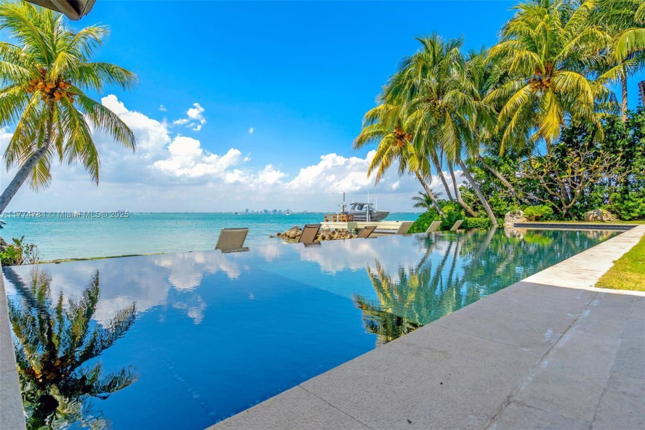 9 Harbor Pt, Key Biscayne, FL 33149 Photo