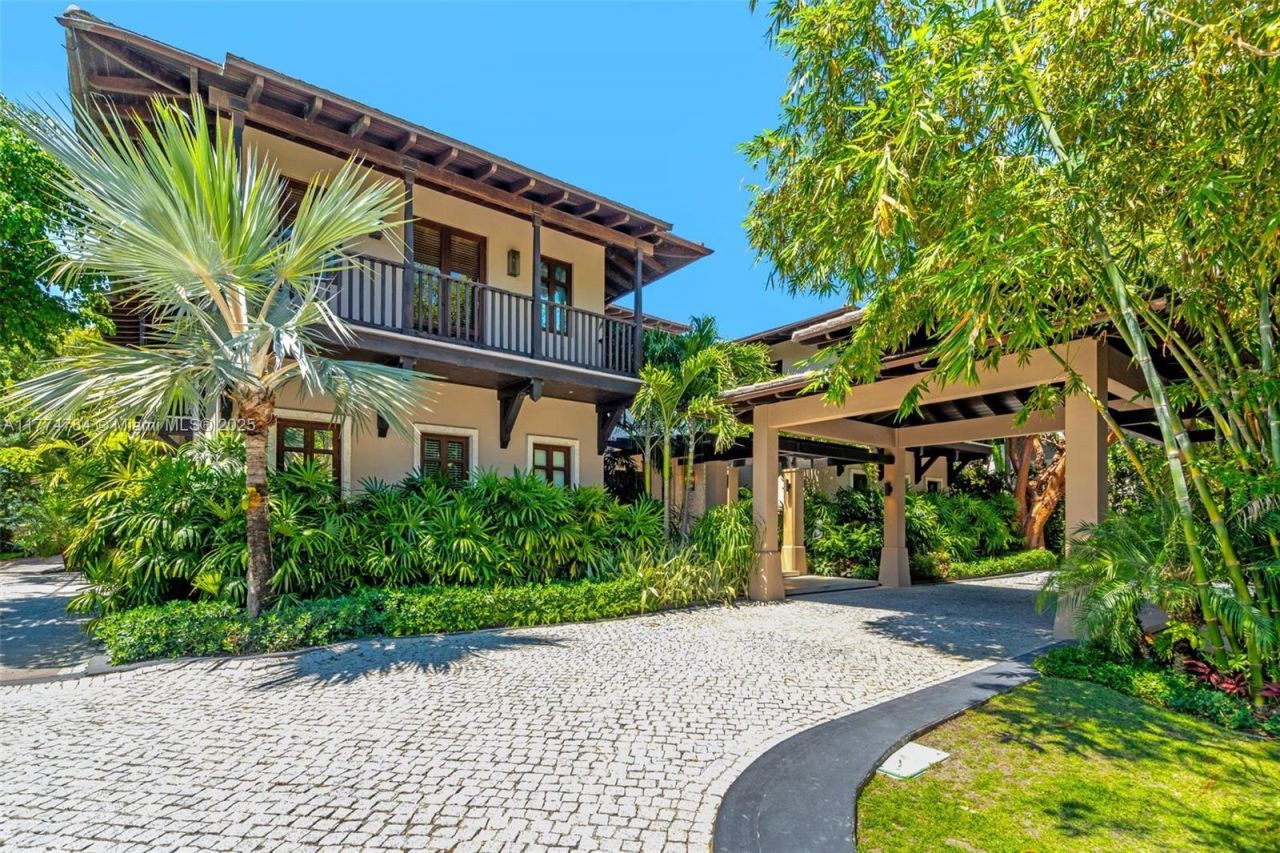 9 Harbor Pt, Key Biscayne, FL 33149 Photo