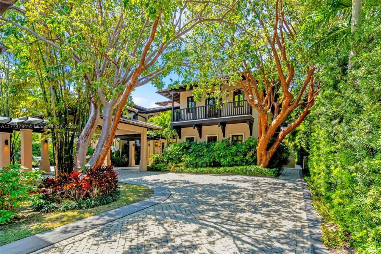 9 Harbor Pt, Key Biscayne, FL 33149 Photo