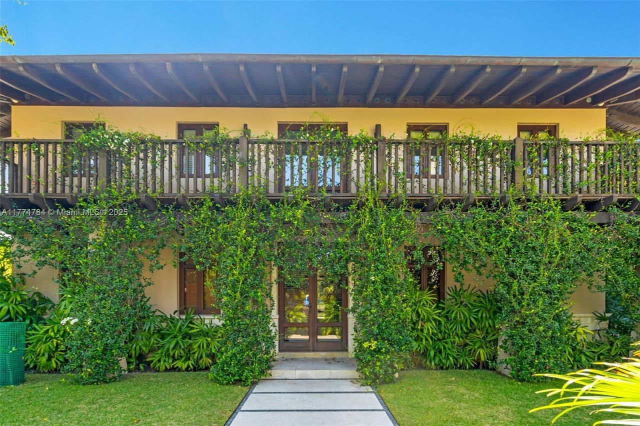 9 Harbor Pt, Key Biscayne, FL 33149 Photo