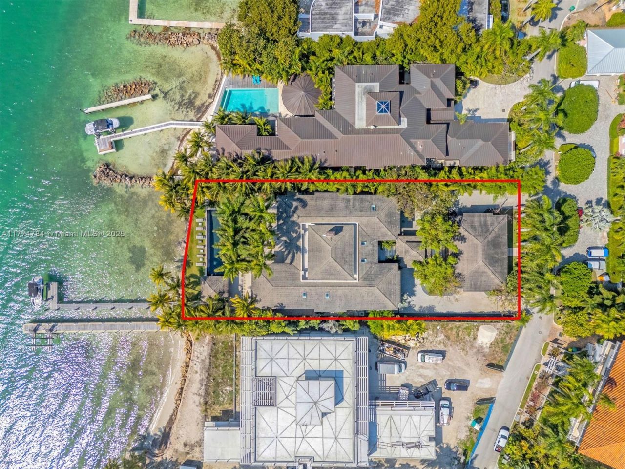 9 Harbor Pt, Key Biscayne, FL 33149 Photo