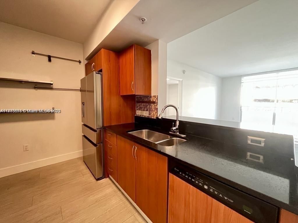 2775 NE 187th St, Unit 326, Aventura, FL 33180 Photo