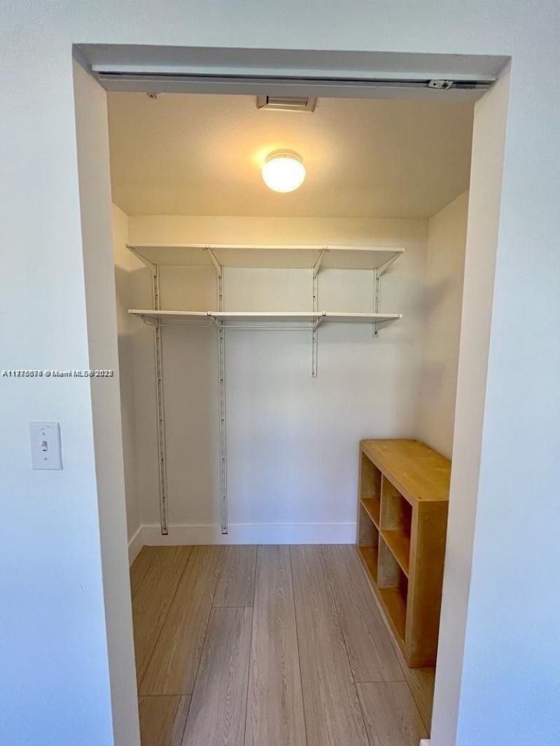 2775 NE 187th St, Unit 326, Aventura, FL 33180 Photo