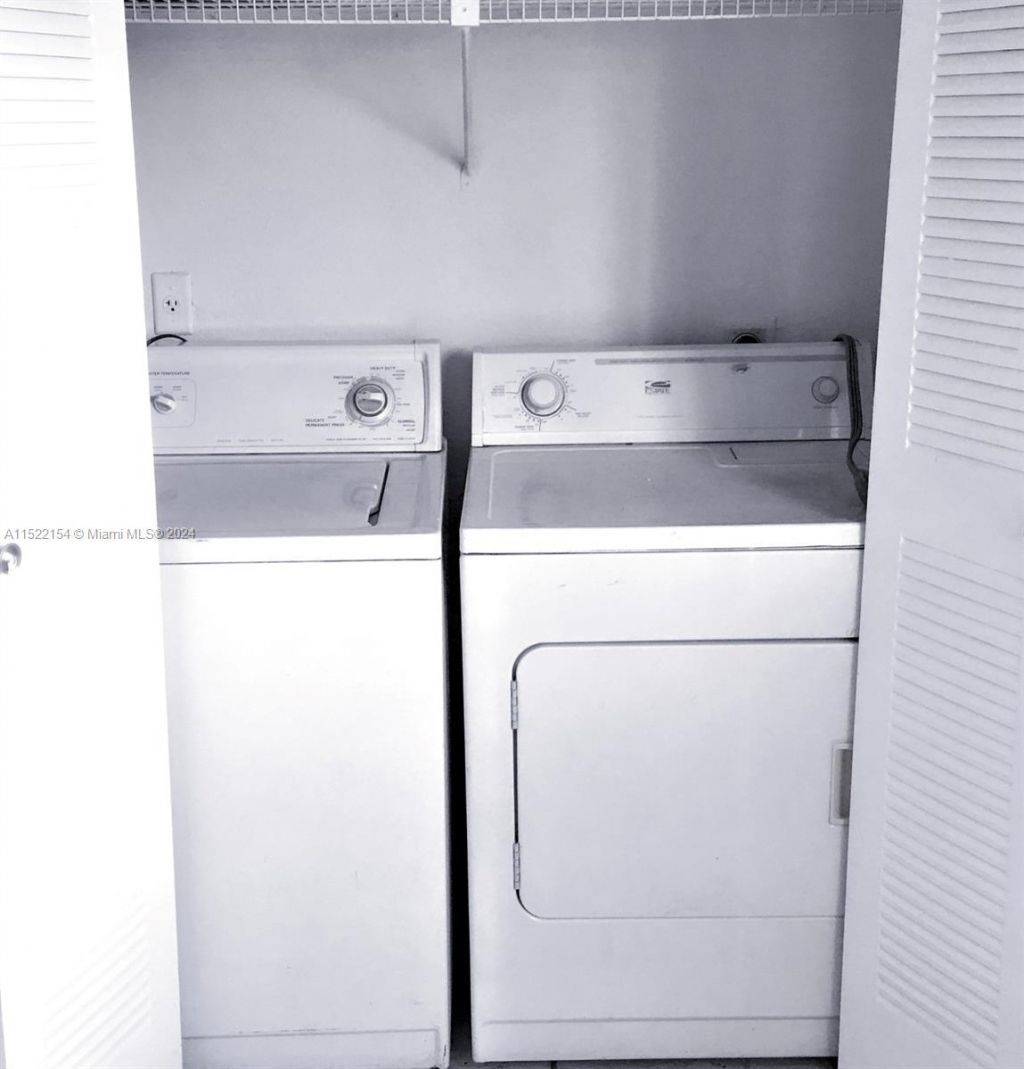 4151 San Marino Blvd, Unit 202, West Palm Beach, FL 33409 Photo