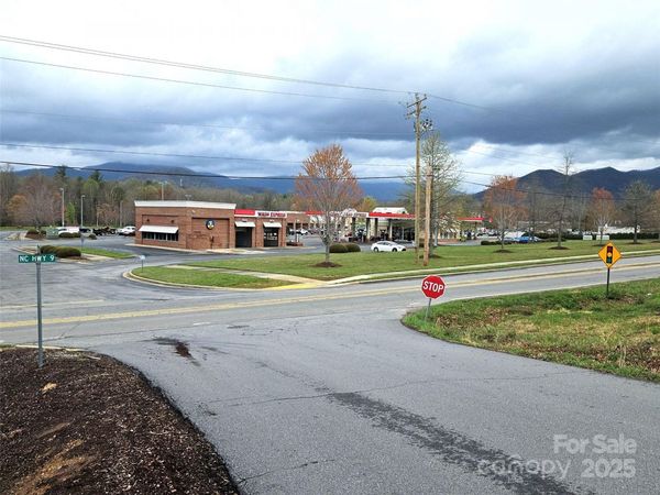 701 NC 9 Highway, Black Mountain, NC 28711