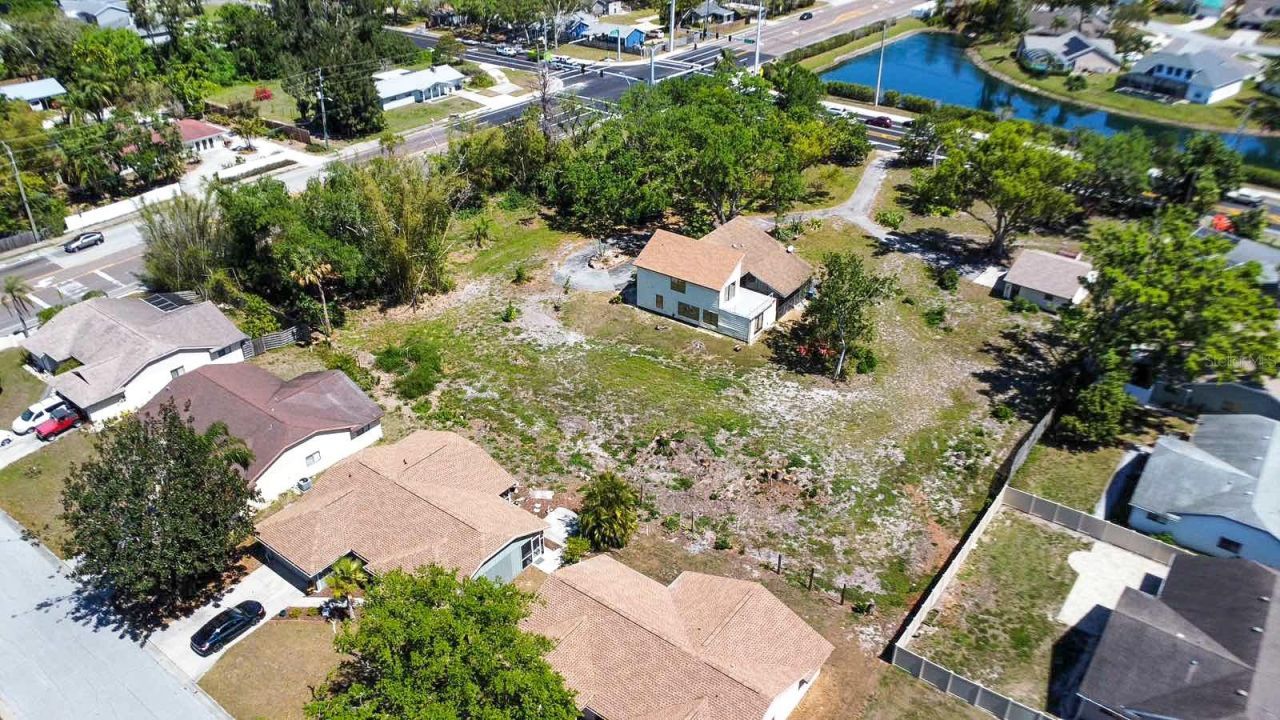 7720 Tuttle Avenue, Sarasota, FL 34243 Photo