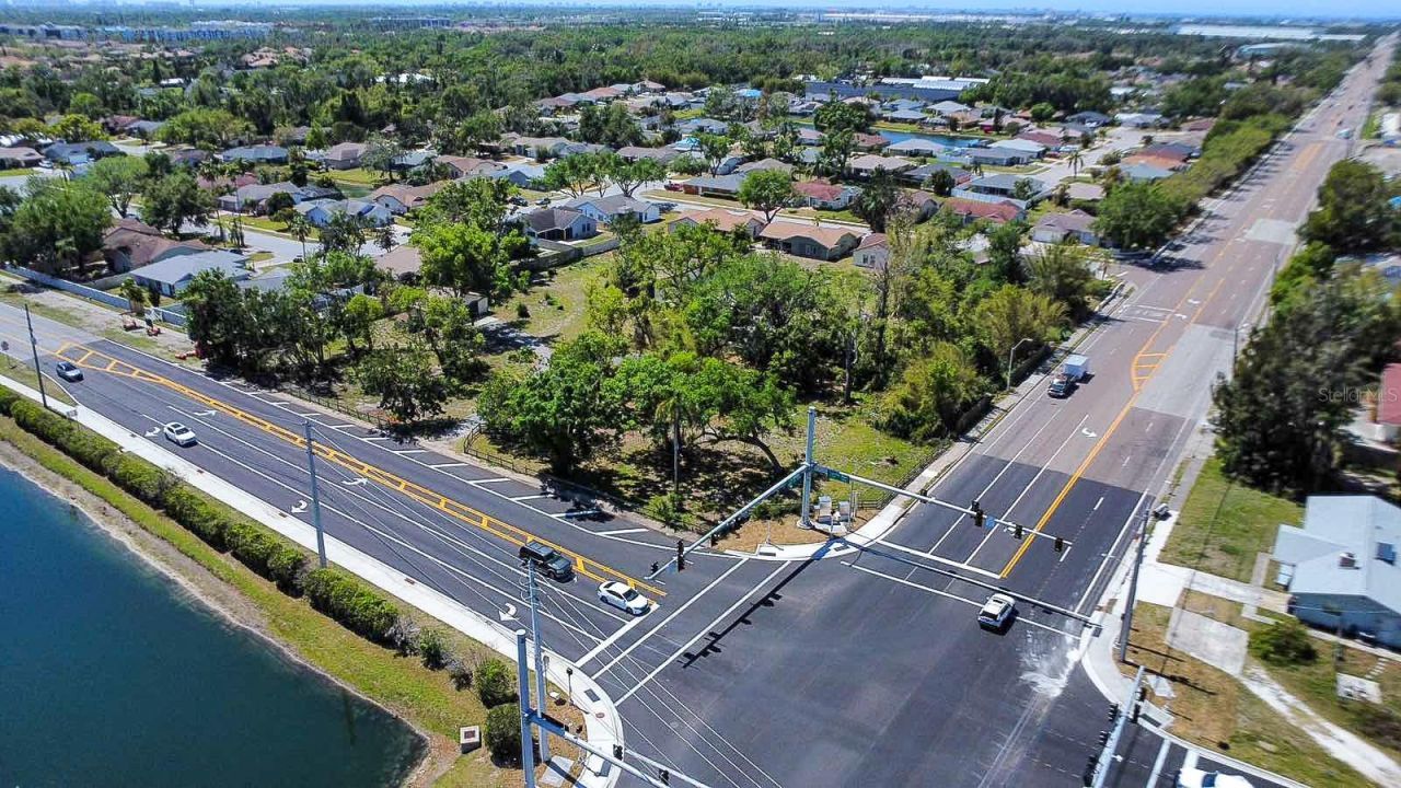 7720 Tuttle Avenue, Sarasota, FL 34243 Photo