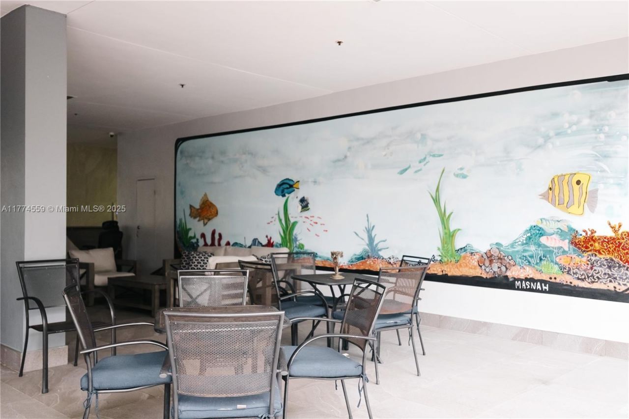 19390 Collins Ave, Unit 1614, Sunny Isles Beach, FL 33160 Photo