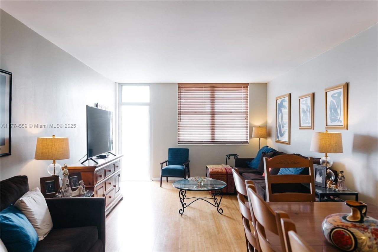 19390 Collins Ave, Unit 1614, Sunny Isles Beach, FL 33160 Photo