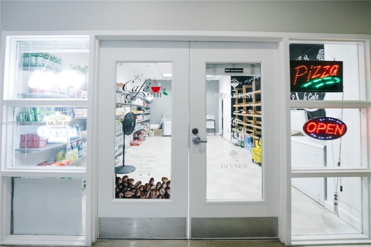 19390 Collins Ave, Unit 1614, Sunny Isles Beach, FL 33160 Photo