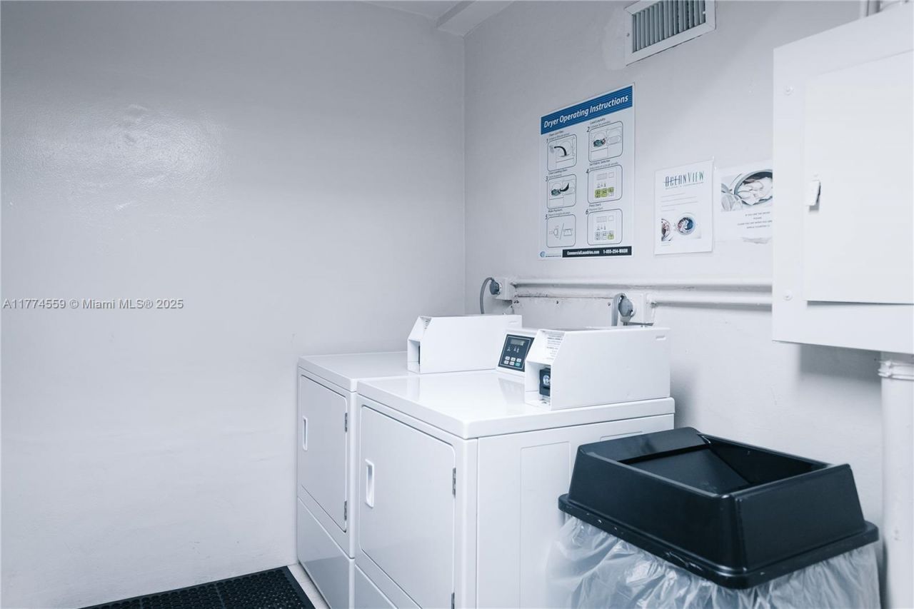 19390 Collins Ave, Unit 1614, Sunny Isles Beach, FL 33160 Photo