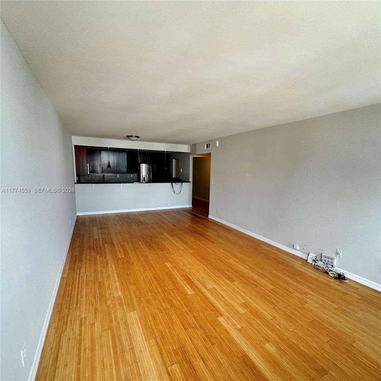 19390 Collins Ave, Unit 1614, Sunny Isles Beach, FL 33160 Photo