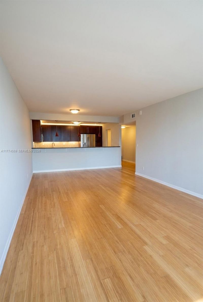 19390 Collins Ave, Unit 1614, Sunny Isles Beach, FL 33160 Photo