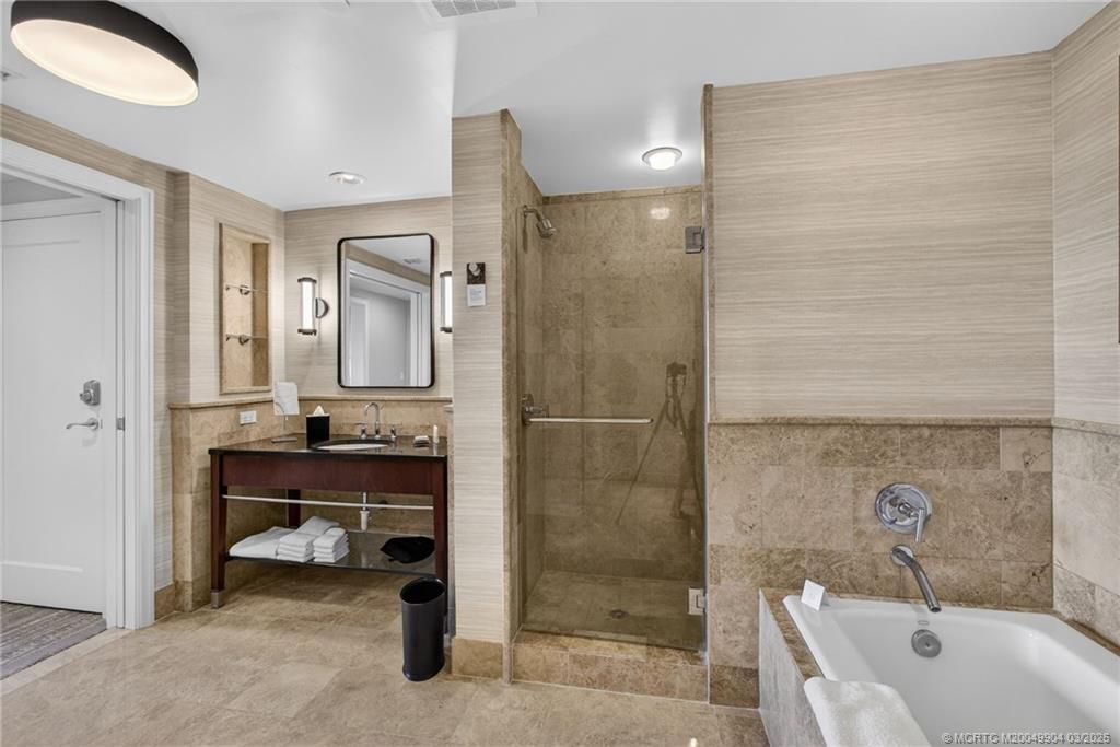 3800 N Ocean Drive, Unit 505, Riviera Beach, FL 33404 Photo